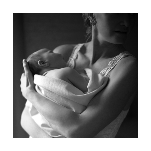 Motherhood Photography by Tiffany Farley
