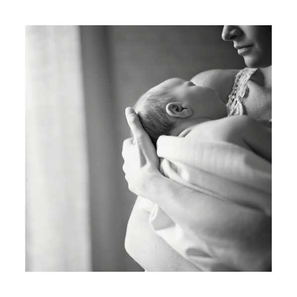 Motherhood Photography by Tiffany Farley