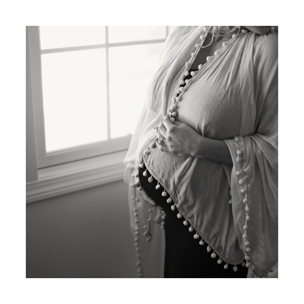 Maine Maternity and Newborn Photographer Tiffany Farley, http://tiffanyfarley.com