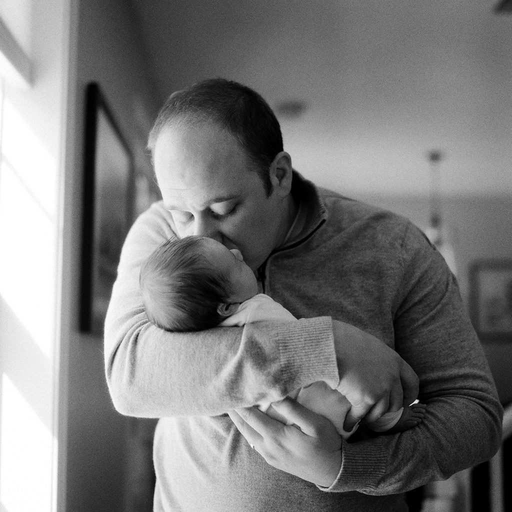 Newborn-Photographers-Pittsburgh